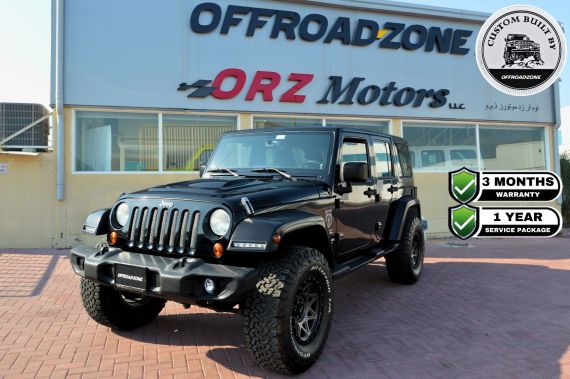 2013 JEEP WRANGLER 4DR SAHARA - BLACK